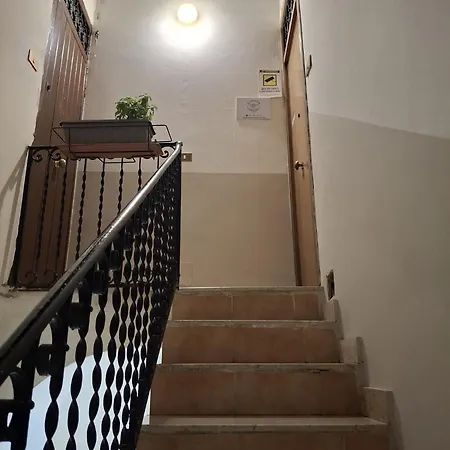 La Casa Di Giovy Pensionat Palermo